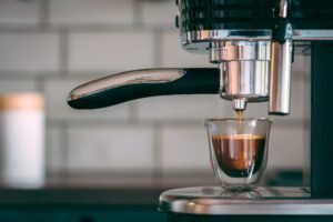 Read more about the article Top 5 picks: Which Coffee Machine Should I Buy for Perfect Brews?